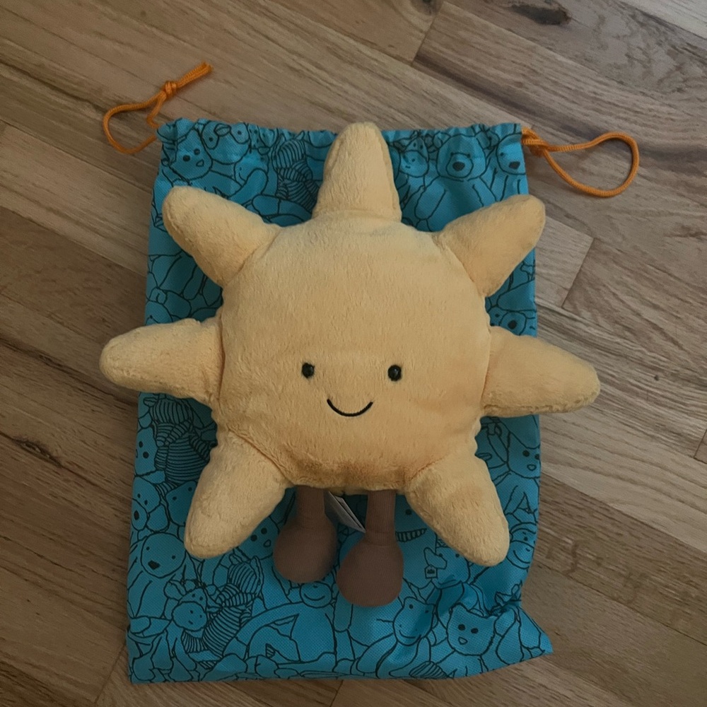 Jellycat Amusesables Sun Medium with Blue Bag NWT